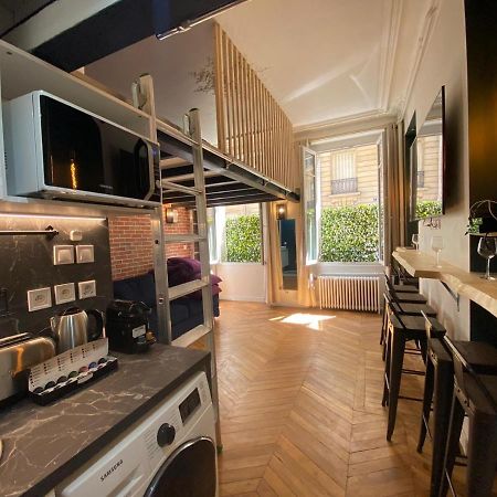 Beautiful Mini Loft Near Saint-Lazare Aparthotel Paris Exterior photo
