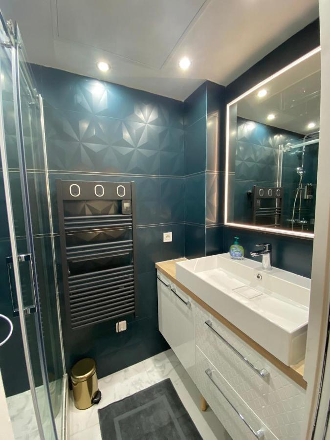 Beautiful Mini Loft Near Saint-Lazare Aparthotel Paris Exterior photo